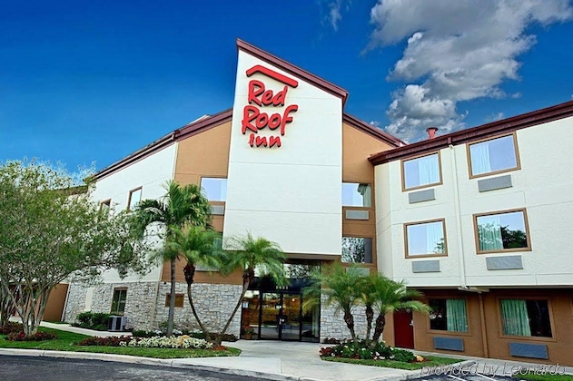 Gallery - Red Roof Inn Plus+ West Palm Beach