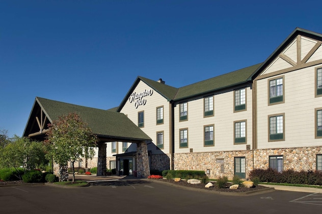 Gallery - Hampton Inn Kansas City Village West