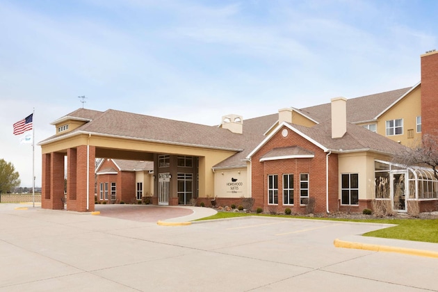 Gallery - Homewood Suites Toledo Maumee