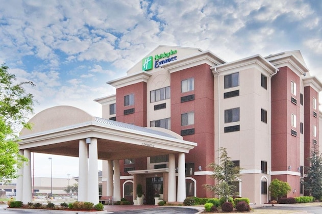 Gallery - Holiday Inn Express & Suites Midwest By Ihg