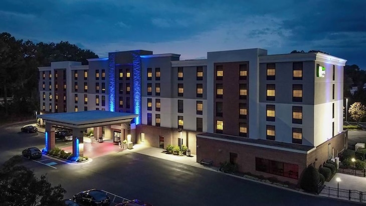 Gallery - Holiday Inn Express & Suites Newport News By Ihg