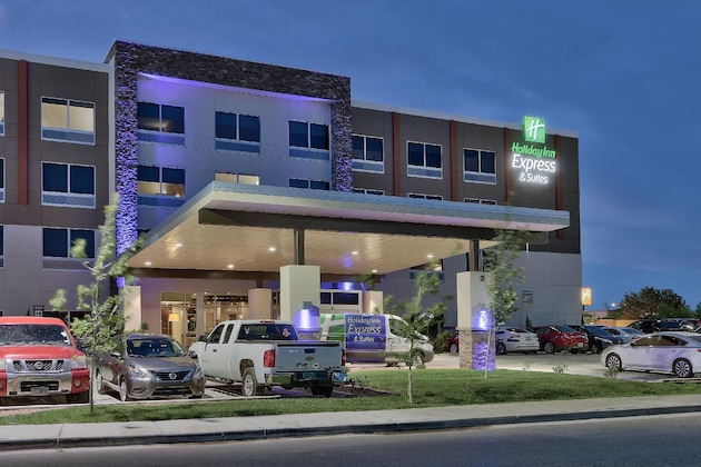 Gallery - Holiday Inn Express & Suites Roswell By Ihg