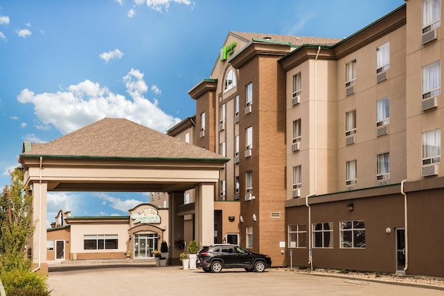 Gallery - Holiday Inn & Suites Grande Prairie Conference Center By Ihg