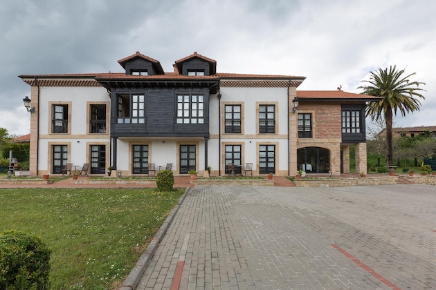 Gallery - La Casona De La Roza