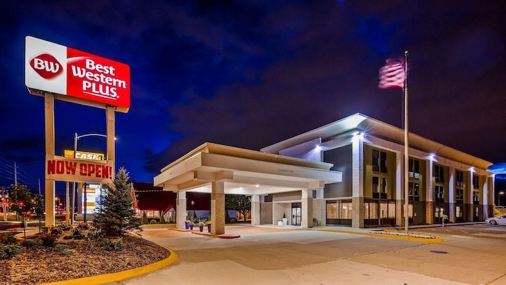 Gallery - Best Western Plus Bloomington East Hotel