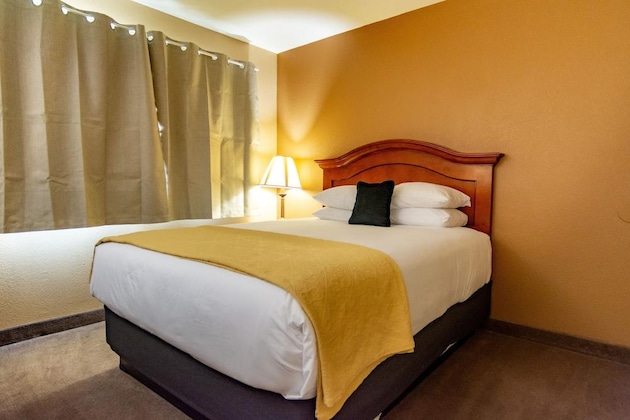 Gallery - Red Lion Inn & Suites Cathedral City Palm Springs