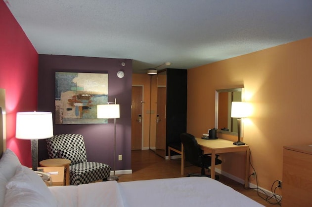 Gallery - Trip Hotel Ithaca