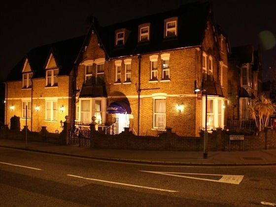 Gallery - Kirkdale Hotel