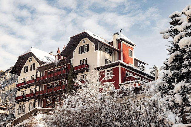 Gallery - Grand Hotel Wolkenstein