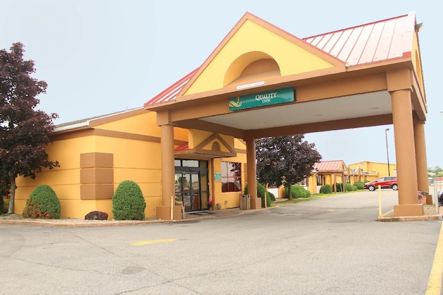 Gallery - Quality Inn Airport