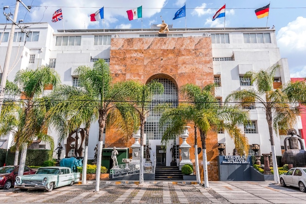 Gallery - European Life Style Executive Suites & Gallery