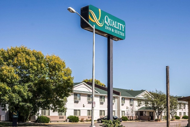 Gallery - Quality Inn & Suites South