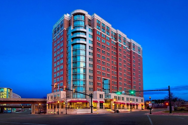 Gallery - Residence Inn By Marriott Alexandria Old Town South At Carlyle