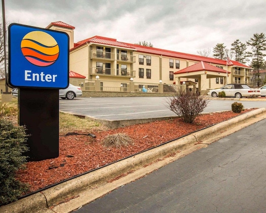 Gallery - Comfort Inn Biltmore West