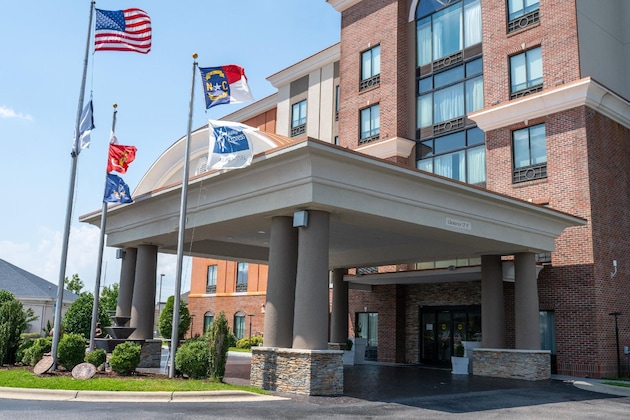 Gallery - Holiday Inn Express & Suites Hope Mills-Fayetteville Arpt By Ihg