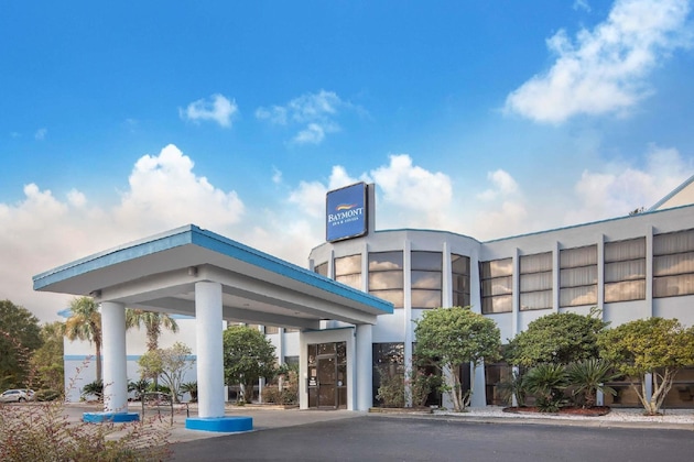 Gallery - Baymont By Wyndham Laurel