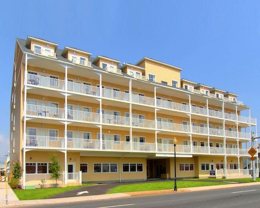 Gallery - Gateway Hotel & Suites, An Ascend Hotel Collection Member