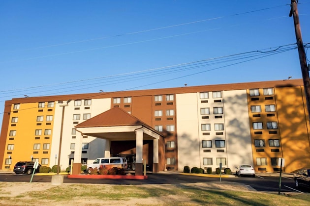 Gallery - Comfort Inn Oxon Hill