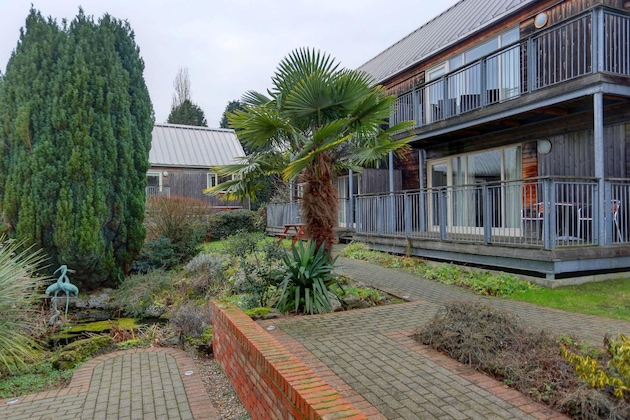 Gallery - Best Western Plus Oaklands Hotel