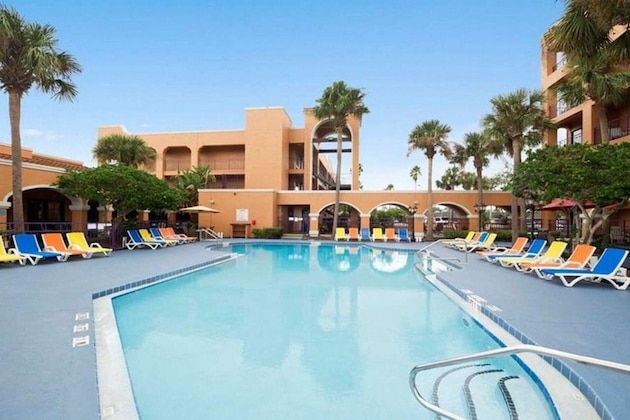 Gallery - Ramada By Wyndham Kissimmee Downtown Hotel