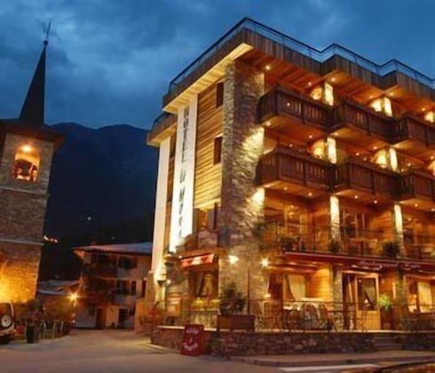 Gallery - Le Monal