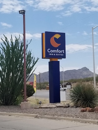 Gallery - Comfort Inn & Suites I-25 Near Spaceport America