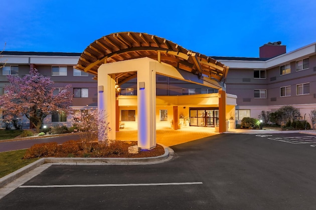 Gallery - Holiday Inn Express Milwaukee-West Medical Center By Ihg