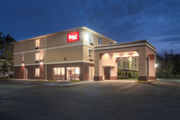 Gallery - Red Roof Inn & Suites Biloxi