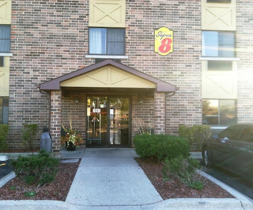 Gallery - Super 8 By Wyndham Bridgeview Chicago Area