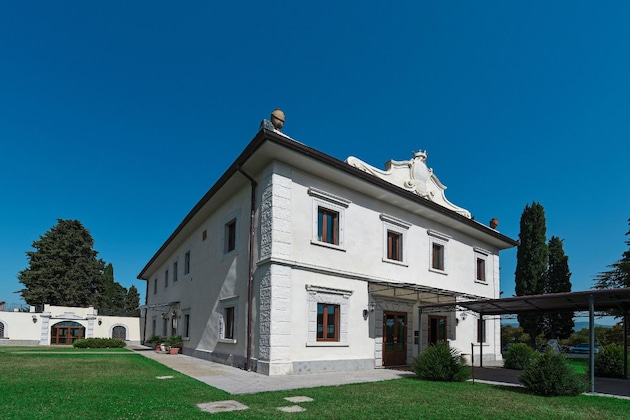 Gallery - Villa Tolomei Hotel & Resort