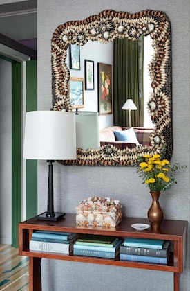 Gallery - Graduate Chapel Hill