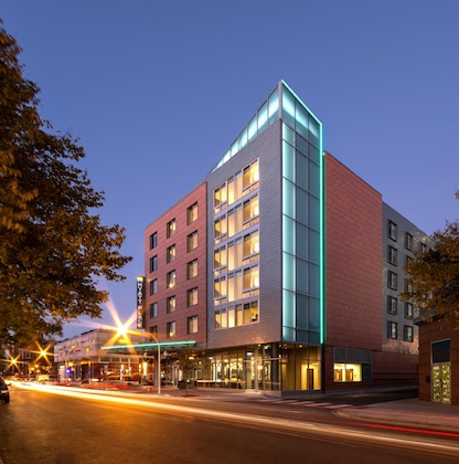 Gallery - Hyatt Place Chicago-South University Medical Center