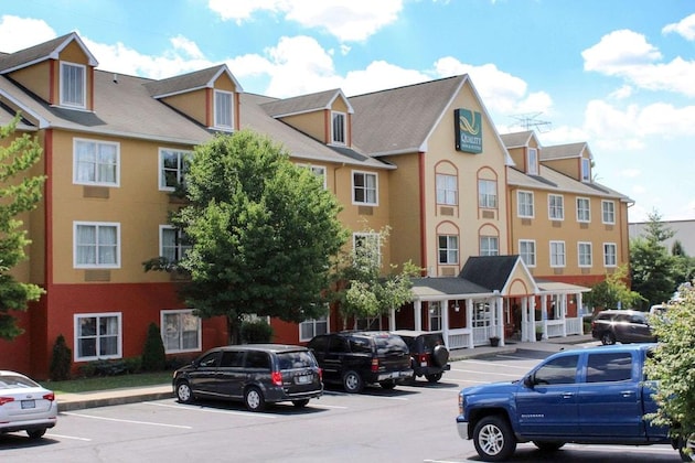 Gallery - Quality Inn & Suites Cincinnati Sharonville