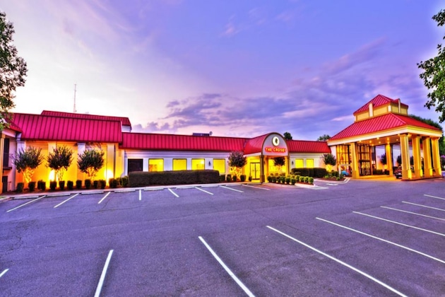 Gallery - Village Inn Event Center Trademark Collection By Wyndham