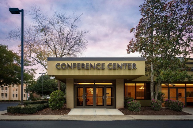Gallery - Doubletree Columbia