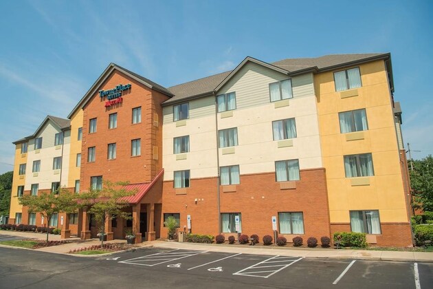 Gallery - Towneplace Suites Erie