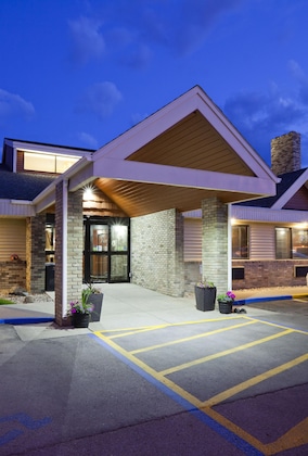 Gallery - Americinn By Wyndham Fargo West Acres