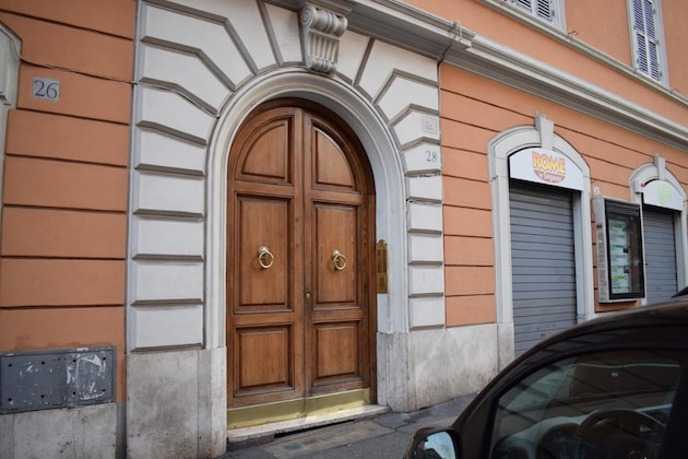 Gallery - B&B Lost In Rome
