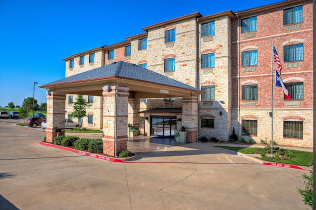 Gallery - Holiday Inn Express & Suites Granbury By Ihg
