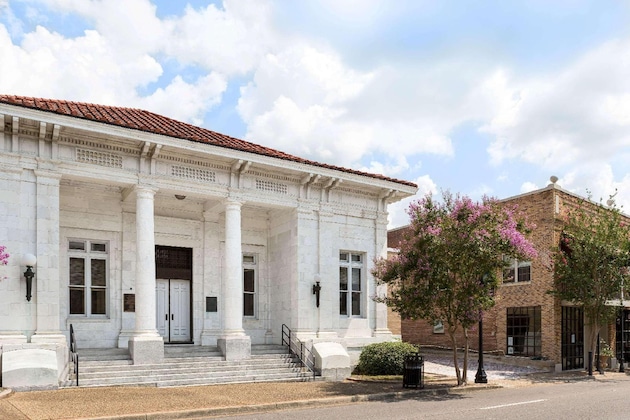 Gallery - Super 8 By Wyndham Hattiesburg South