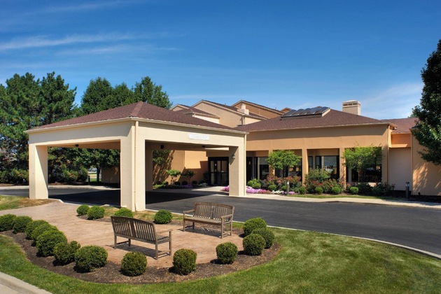 Gallery - Courtyard By Marriott Toledo Airport Holland