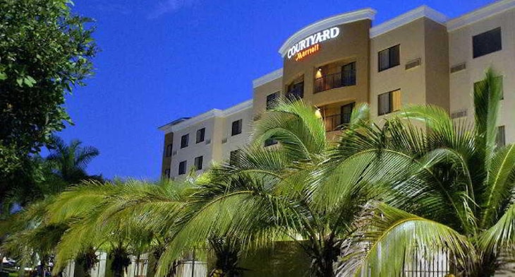 Gallery - Courtyard By Marriott Miami At Dolphin Mall