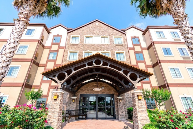 Gallery - Staybridge Suites Houston Iah - Beltway 8 By Ihg