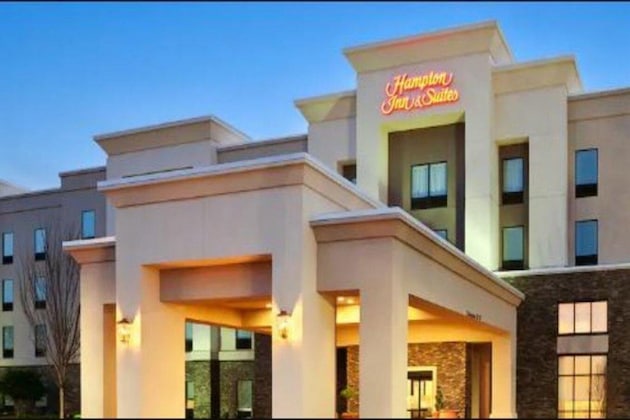 Gallery - Hampton Inn & Suites Huntsville Research Park Area
