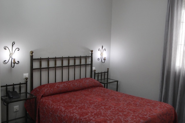 Gallery - Hostal Roma