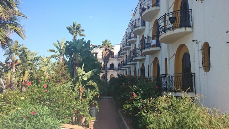 Gallery - Hotel Club La Playa
