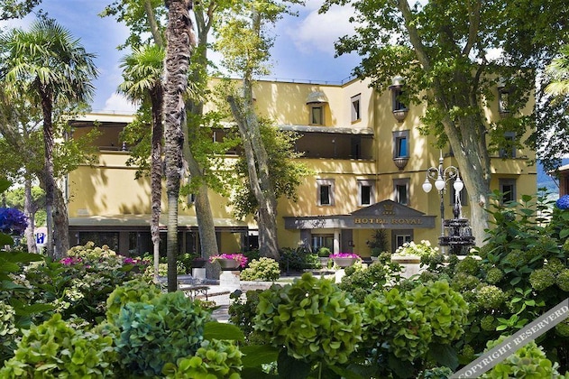 Gallery - Hotel Royal