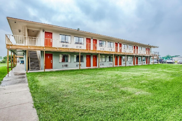 Gallery - Knights Inn San Antonio East