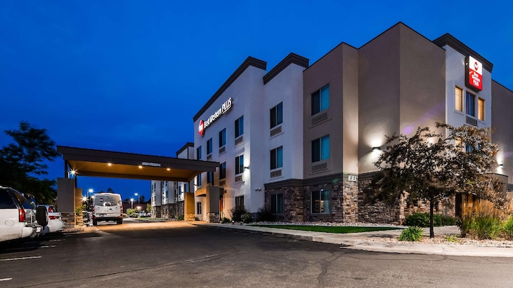 Gallery - Best Western Plus Airport Inn & Suites
