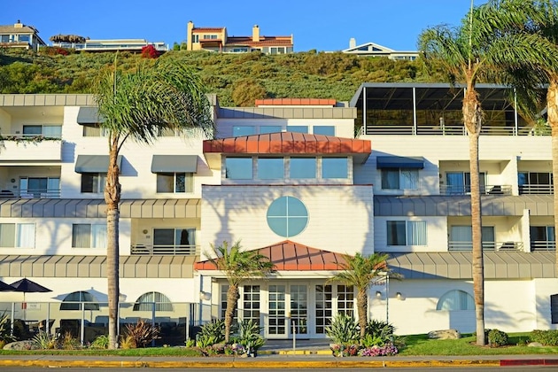 Gallery - Hilton Vacation Club Riviera Beach & Shores